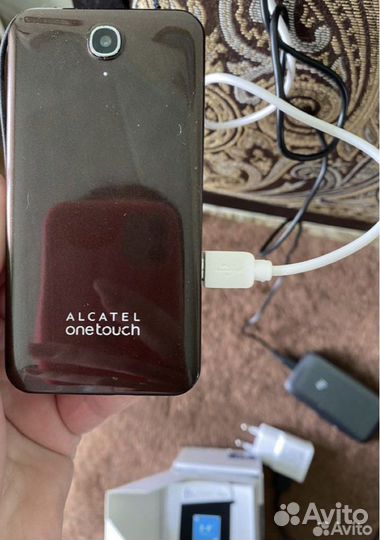 Телефон Alcatel