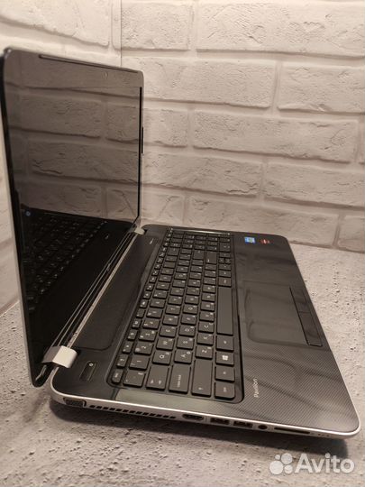 Надежный ноут 15,6 HD с картой на 2GB для игр +SSD