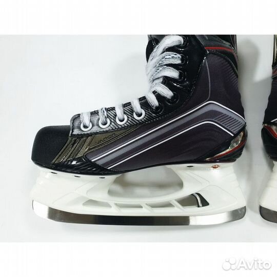 Коньки Bauer Vapor X700 3.0D