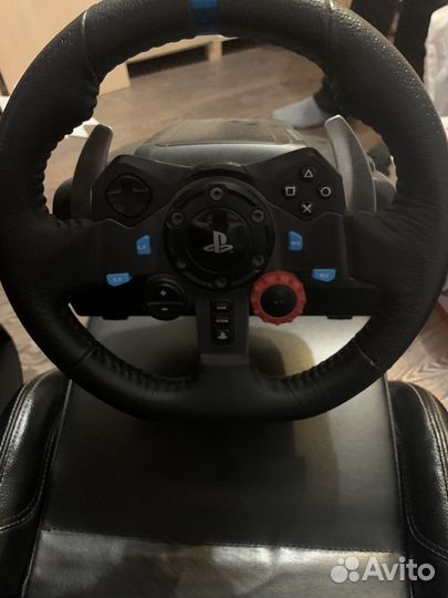 Игровая платформа руль, кресло и педали