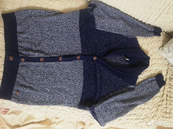 Кардиган, аcoola