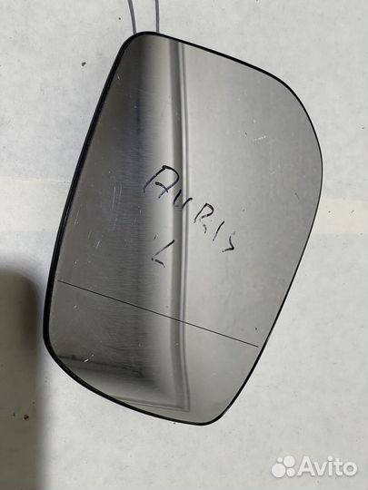 Зеркальный элемент toyota auris