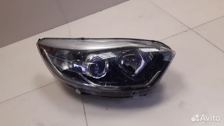 Фара правая Renault Kaptur
