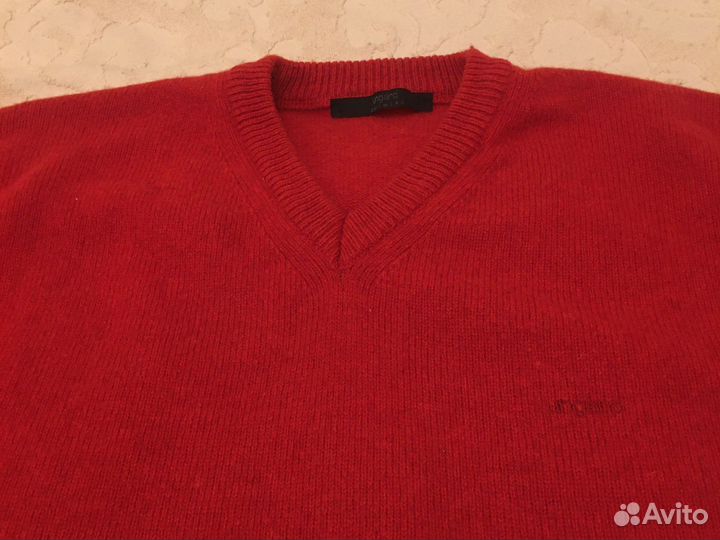 Светир ungaro оригинал