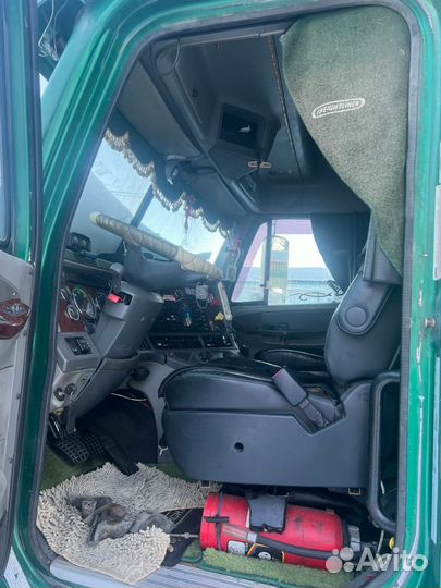 Kenworth T2000, 2005