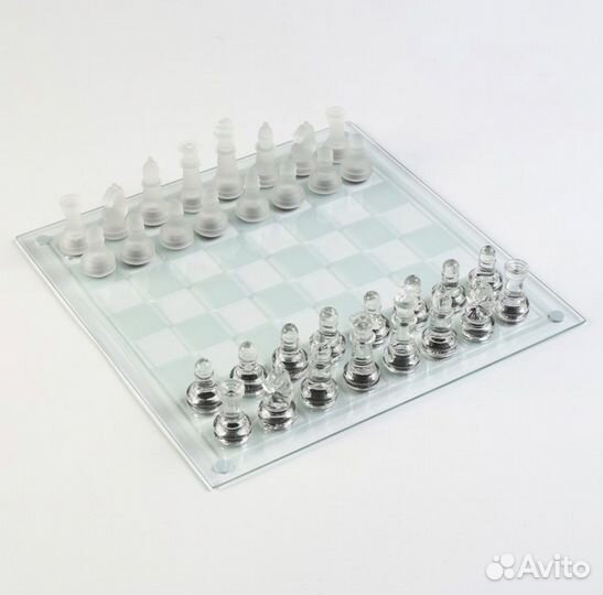 Шахматы стеклянные новые 35х35см