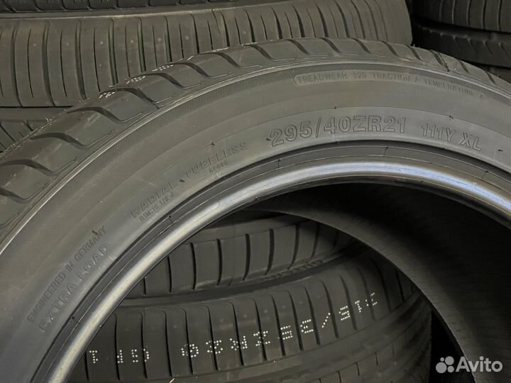 Kinforest KF550-UHP 295/40 R21 111Y