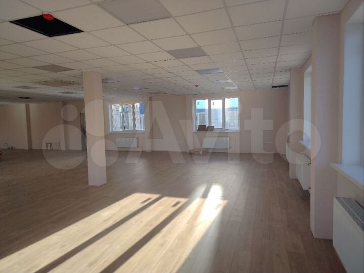 Офис, 581.51 м²
