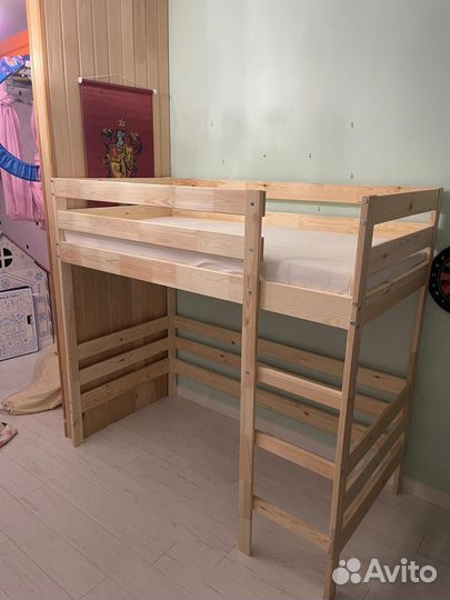 Детская кровать чердак