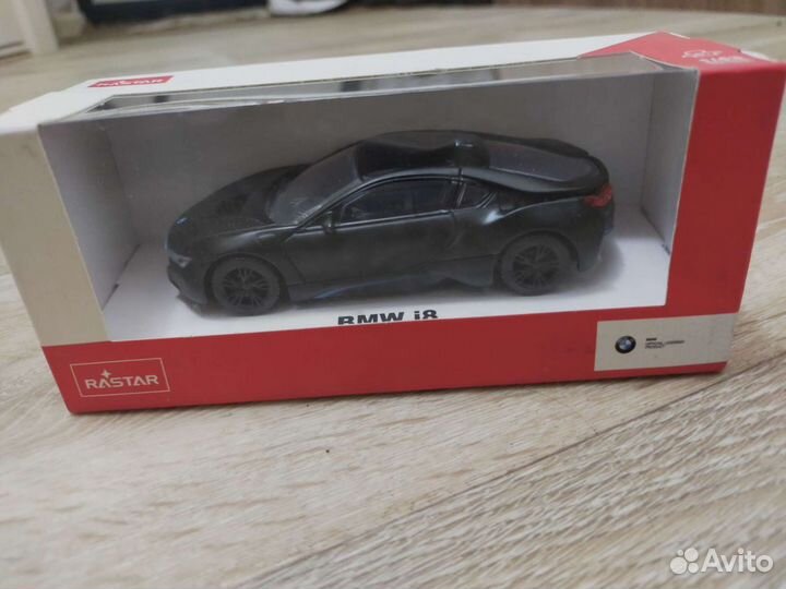 Модель автомобиля BMW i8