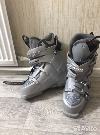 Горнолыжные ботинки
