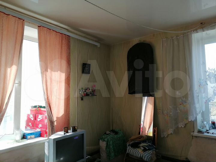 Комната 15,8 м² в 6-к., 2/2 эт.