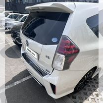 Toyota Prius Alpha 1.8 CVT, 2016, 95 100 км, с пробегом, цена 2 100 000 руб.