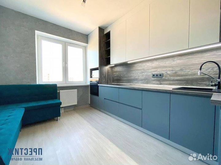 Кухонный гарнитур угловой