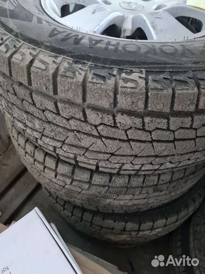 R16 Yokohama Ice Guard G075 265/70, PCD 6x139.7 DIA 67.1