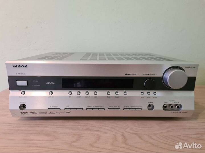 Ресивер Onkyo TX-SR505E