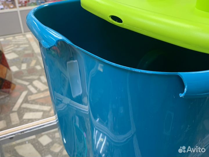 Ящик для игрушек на колесах