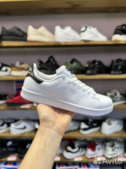 Кроссовки мужские adidas stan smith белые