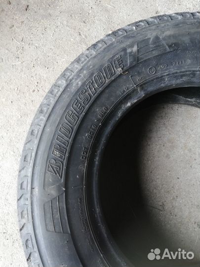 Bridgestone Alenza 001 215/70 R15C