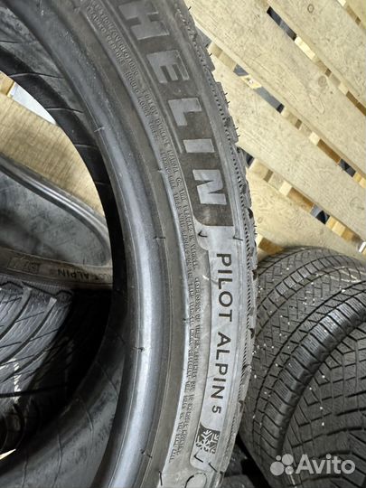 Michelin Pilot Alpin 5 225/40 R19 93W