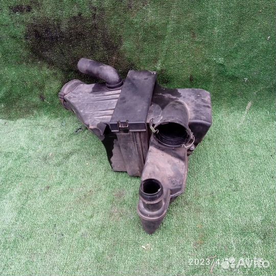 Корпус воздушного фильтра BMW E39 M52