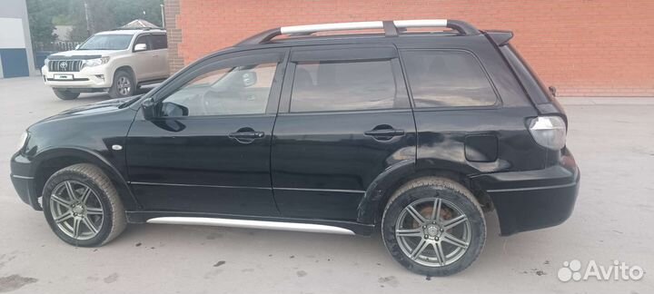 Mitsubishi Outlander 2.4 AT, 2006, 191 000 км