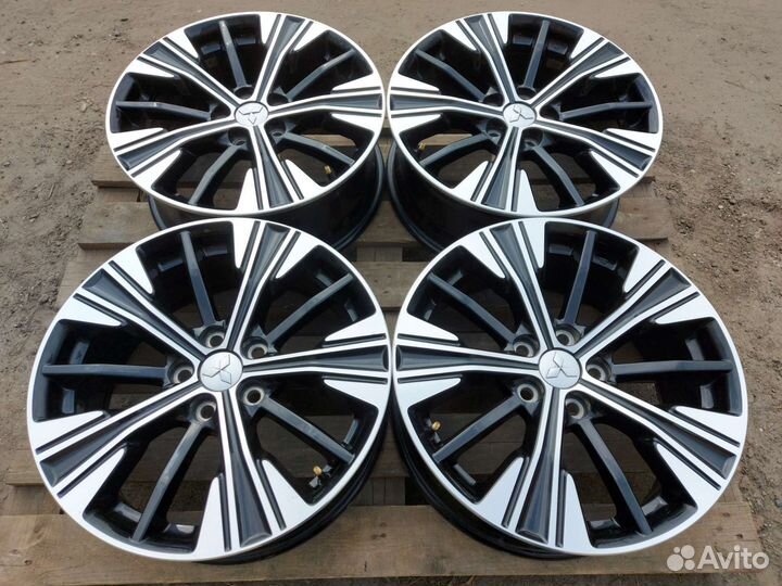 Mitsubishi Eclipse Cross Ориг R18 5x114.3 ET38 7J