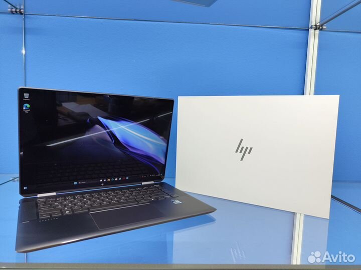 HP Spectre 16 i7-13700H 16GB 512GB