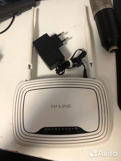Wi-Fi роутер TP-Link TL-WR842ND