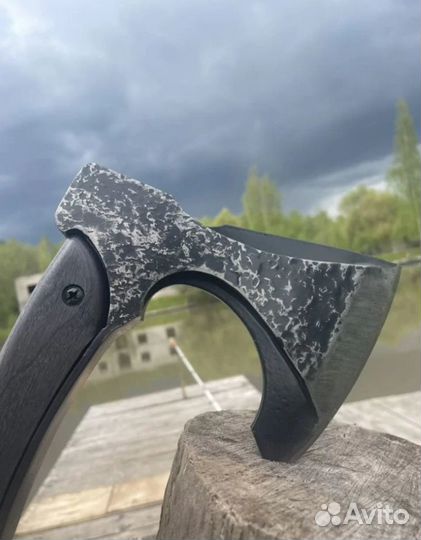 Топор мощный цельнометаллический и кованный