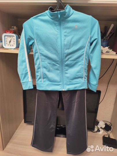 Костюм спортивный 8-10лет