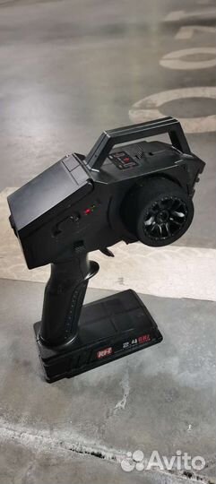 Радиоуправляемая модель монстр трак Remo Hobby