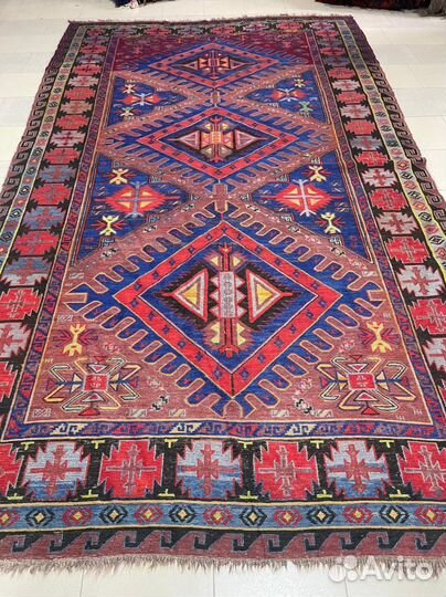 Ковёр ручной работы