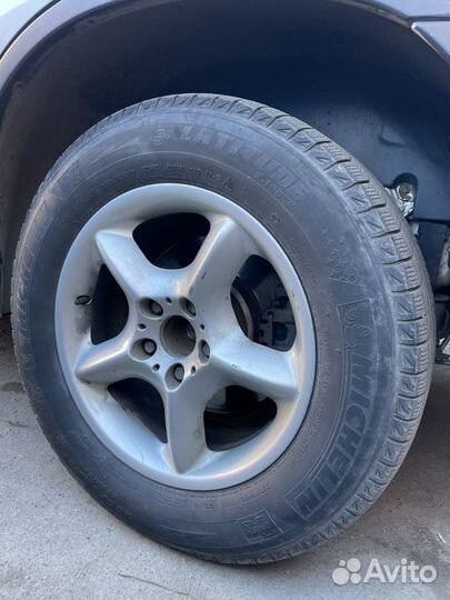 Michelin X-Ice 235/65 R17