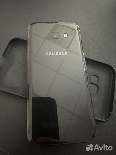 Телефон Samsung galaxy a5 2017