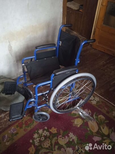 Инвалидная коляска новая