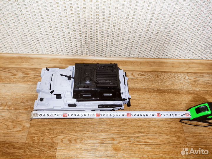 Большой танк,вездеход,игрушки,военная техника