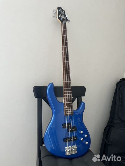 Бас-гитара Cort Action Bass Plus 4 струны