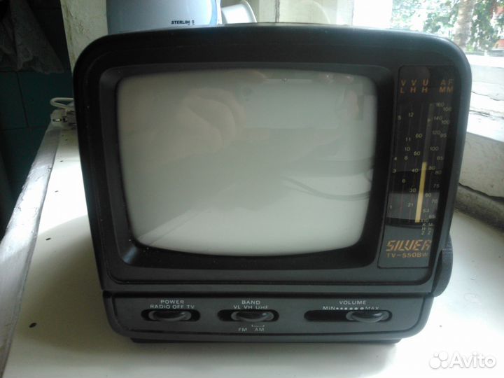 Silver TV-550BW
