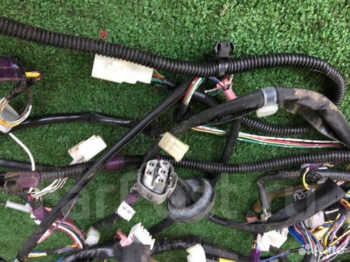 Проводка салона Toyota Opa ZCT10; ZCT15 1zzfe