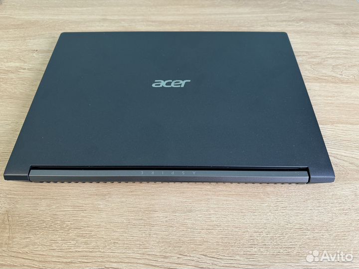 Продаю свой Ноутбук Acer Aspire 7 A715-42G-R4GR че