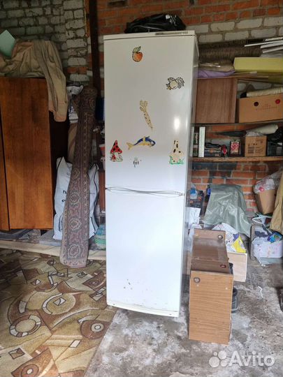 Холодильник бу