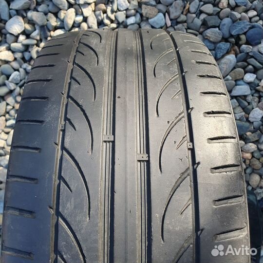 Hankook Ventus V12 Evo2 K120 215/40 R17 87Y