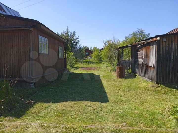 Дача 40 м² на участке 6 сот.