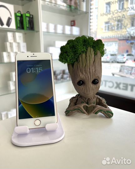 iPhone 8, 64 ГБ