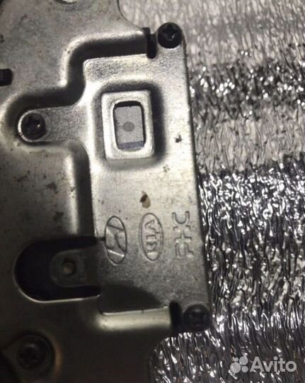 Замок крышки багажника hyundai elantra hd