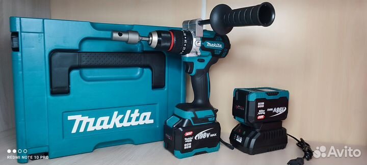 Шуруповерт Makita