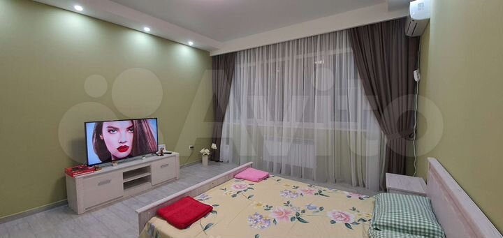 2-к. квартира, 80 м², 3/6 эт.