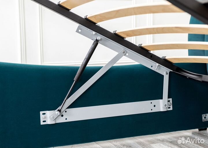 Кровать новая 140х200 с подъемным механизмом