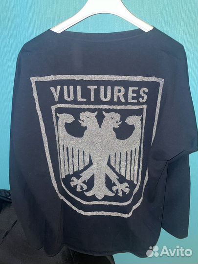 Лонгслив Yeezy Vultures Long T Оригинал (1)